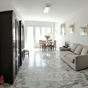 La Casetta Di Nonna Anna - 120 Mq Bright In Downtown Apartment Rome
