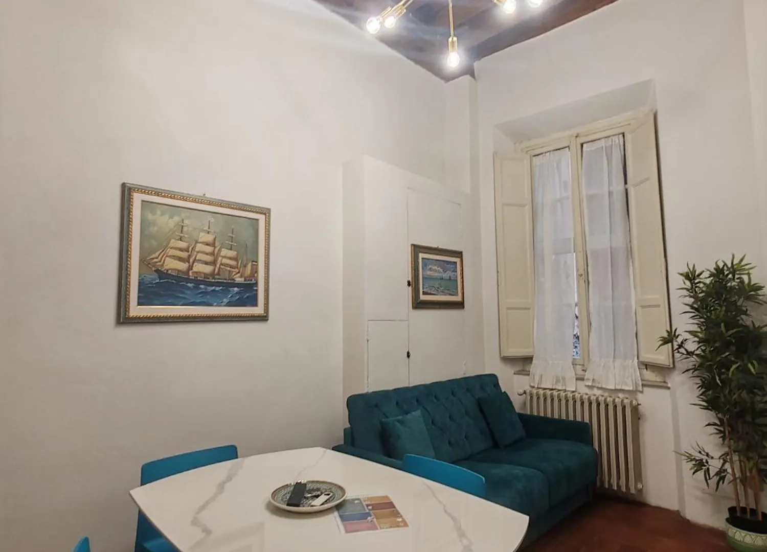 Corte Aranci E Corte Pini Deluxe Apartments In Historic Center Of Lucca 0*,
